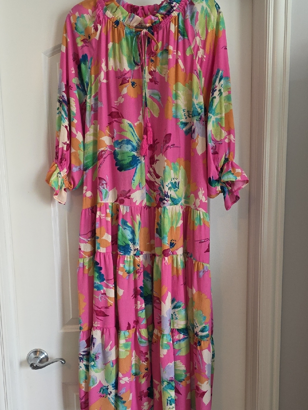 NWT Easel Oversized Small Bright Pink Floral Tiered Maxi Dress